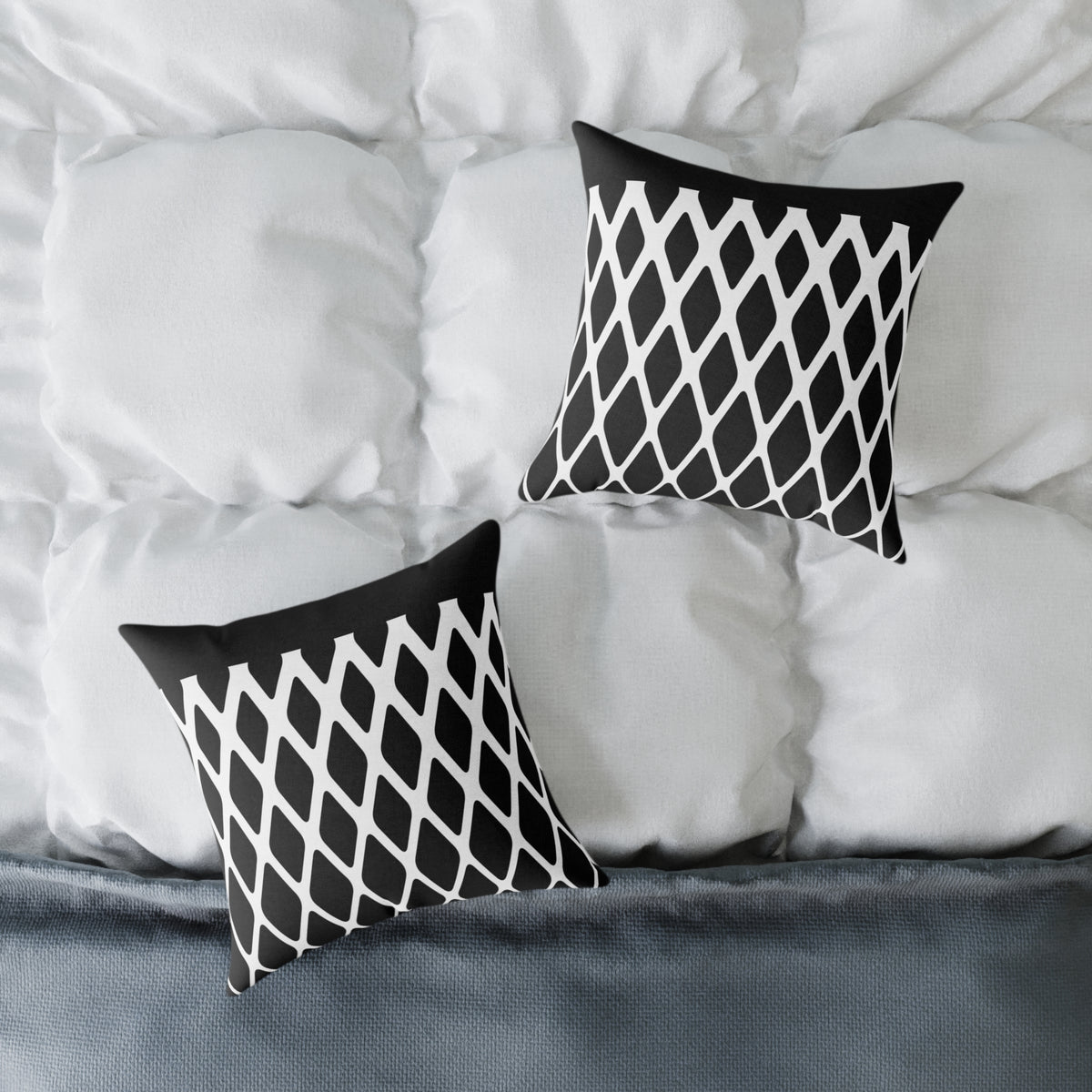Geometric Black & White Throw Pillow — Modern Lattice Square Cushion