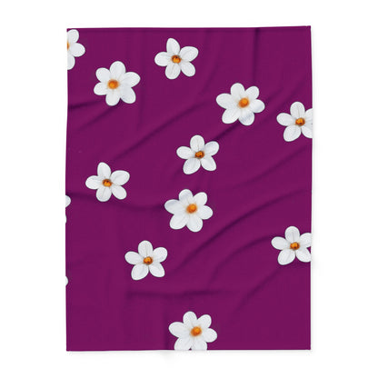 Plum Daisy Fleece Blanket – Cozy Floral Throw for Home & Gifts