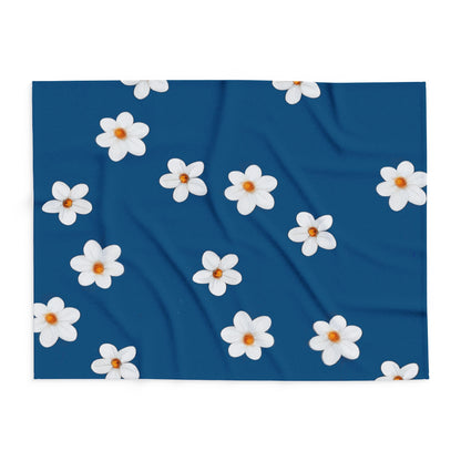 Daisy Fleece Blanket — Cozy Blue Floral Throw