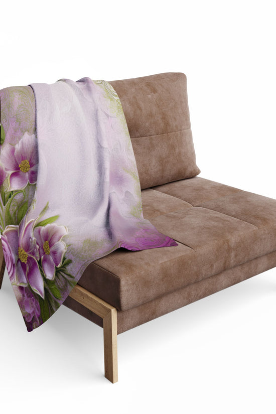 Floral Pink Vintage Fleece Blanket