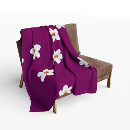 Plum Daisy Fleece Blanket – Cozy Floral Throw for Home & Gifts